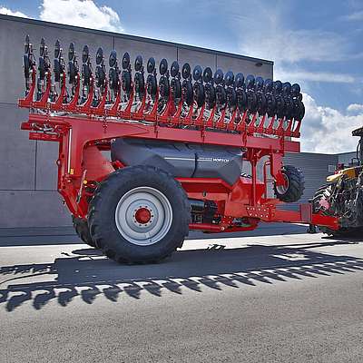 Avatar SD Horsch product image - side view